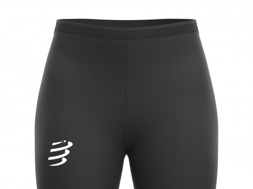 RUN UNDER CONTROL SHORT W BLACK